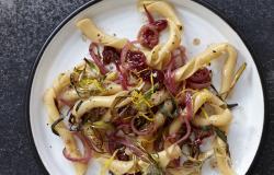 pasta with plums and artichokes