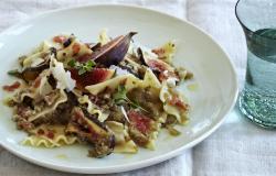 eggplant fig pasta 