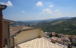 Original condition 1900s, stone town house with 3 bedrooms, sun terrace, in a fantastic, typical Italian town  19