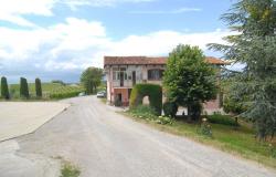 country house for sale in Dogliani / Langhe