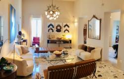 Ortigia, prestigious 2 bedroom apartment. ref 4s 0