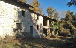 FARMHOUSE FOR SALE IN LANGHE AREA