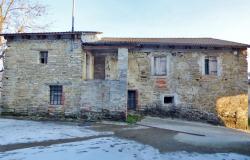 Stone Farm Houses  for sale in langhe area