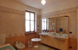 A Restored Country House with Park in the Area of Barolo/ mrg001