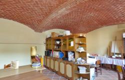 B&amp;amp;B for sale in Monferrato area with land