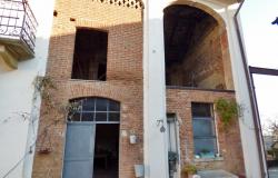 B&amp;amp;B for sale in Monferrato area with land