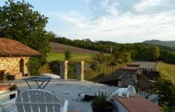 A Country House with Pool and over 6 Hectares of Land, Operated as a Bed &amp;amp; Breakfast with Horse Stables - PNT001