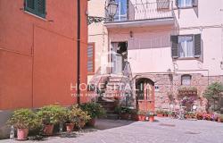 Renovated terraced house in historic centre 1