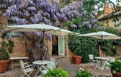 Il giardino d'estate nel Borgo 4