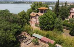 Villa Liberty e Casale San Francesco sul Lago 1