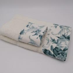 Towel set composed of bath towel and hand towel