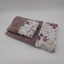 Towel set composed of bath towel and hand towel