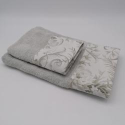 Towel set composed of bath towel and hand towel