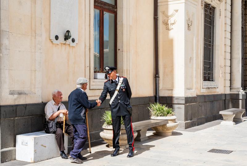 people talking italy 