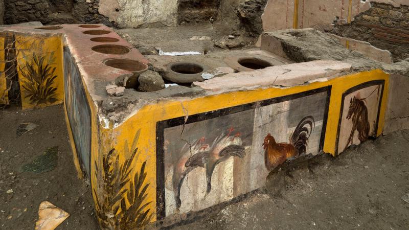 Remains of a thermopolium in Pompeii