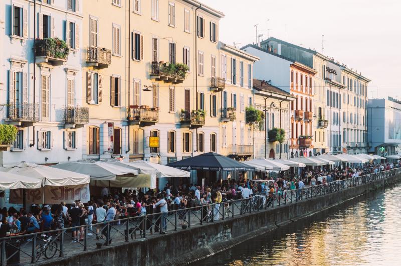 Navigli District in Milan / Photo: Alexandre Rotenberg via Shutterstock