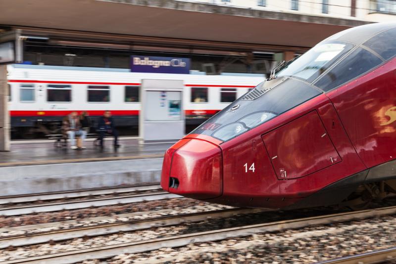 Bologna train station guide