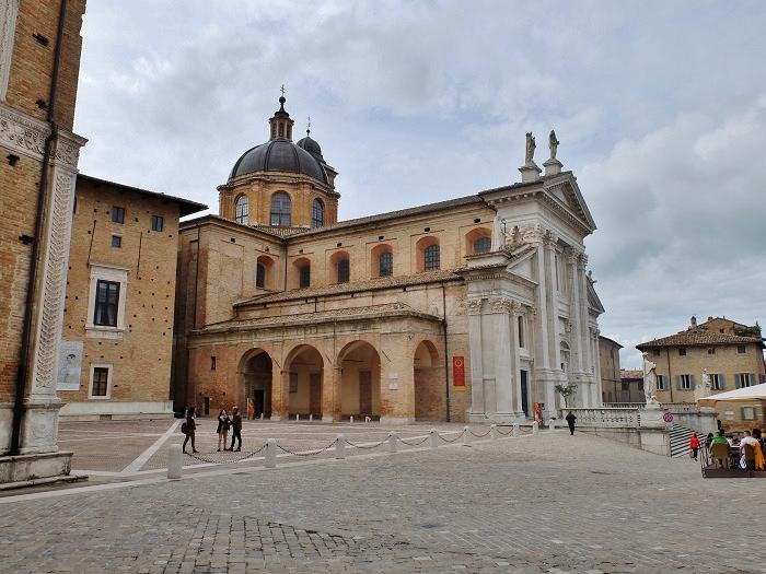 urbino le marche 