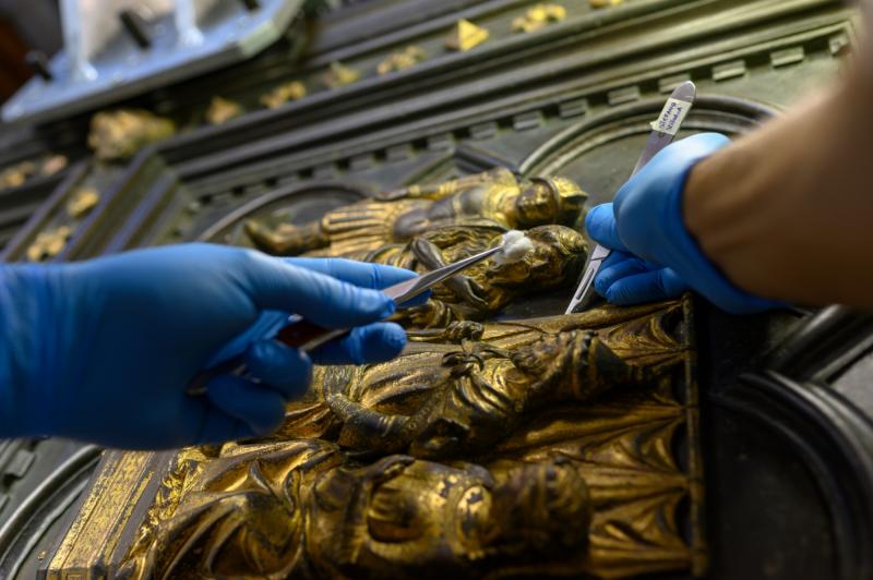 Restoring Florence Baptistery's doors