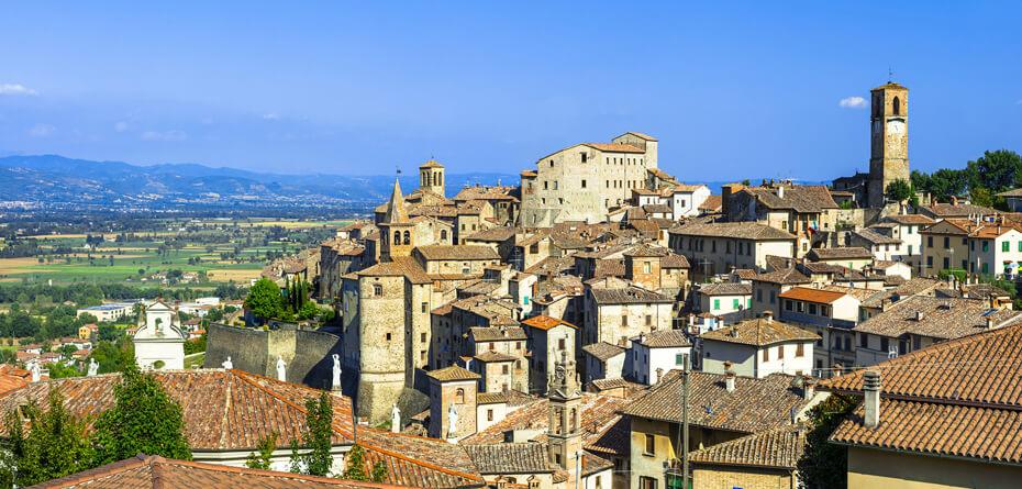 beautiful villages in Tuscany