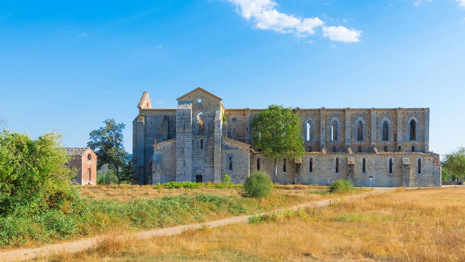 abbeys in Tuscany