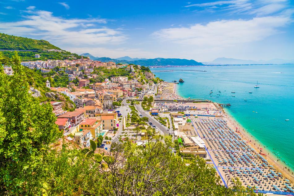 Italian beaches by train